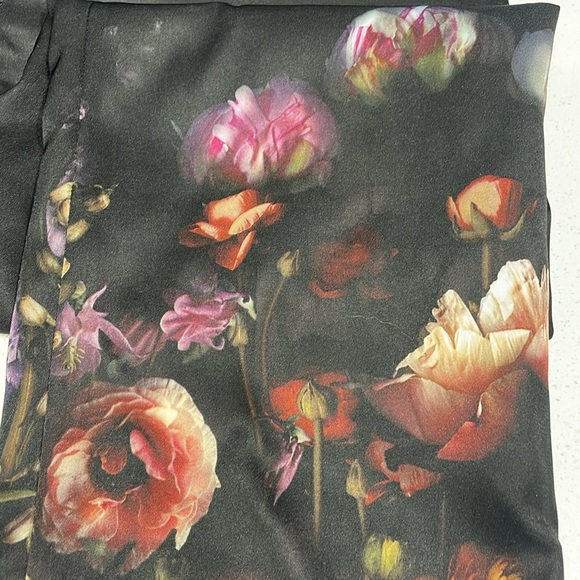 Ted Baker Shadow Floral Pants - Picture 13 of 16